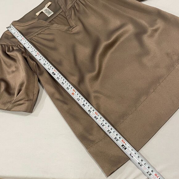 ~ Diane von Furstenberg 4 Raton Stretch Silk Blend Blouse V-neck Bronze Top - Picture 7 of 16